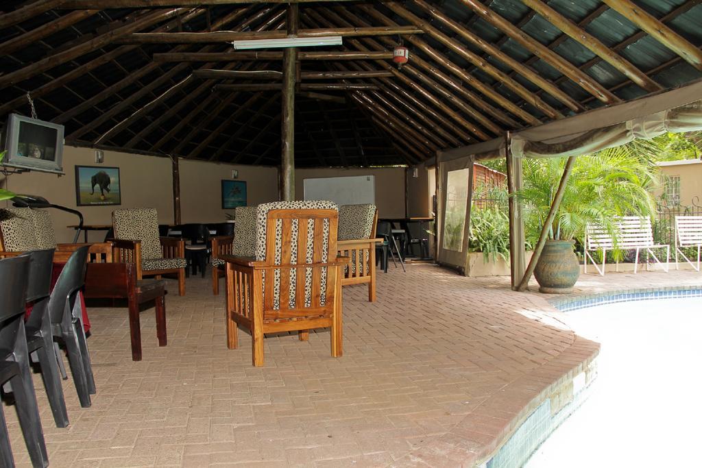 Rustenburg Guesthouse Esterno foto